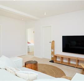 4 Bedroom villa with pool in Mlini, Sleeps 8